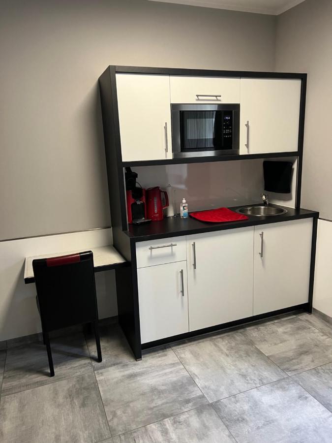 Garni Hotel Eastside Magdeburg Zewnętrze zdjęcie